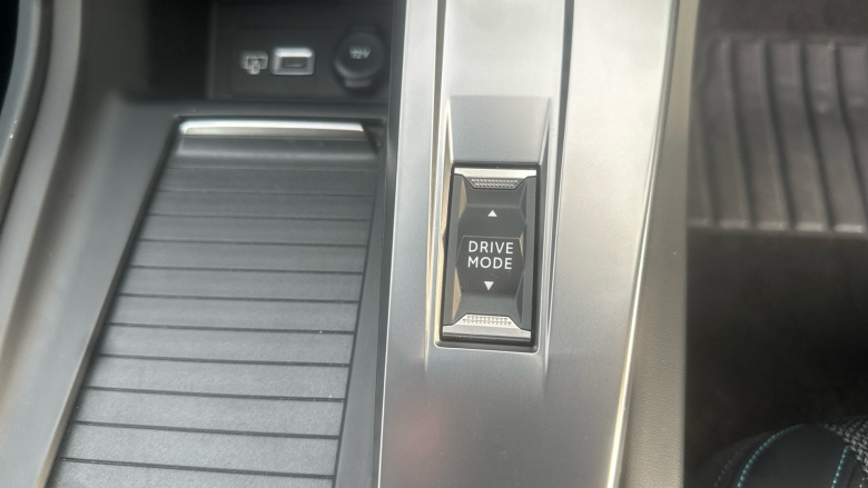 Peugeot 308 1.2 PureTech Allure Premium 5dr EAT8 Petrol Estate